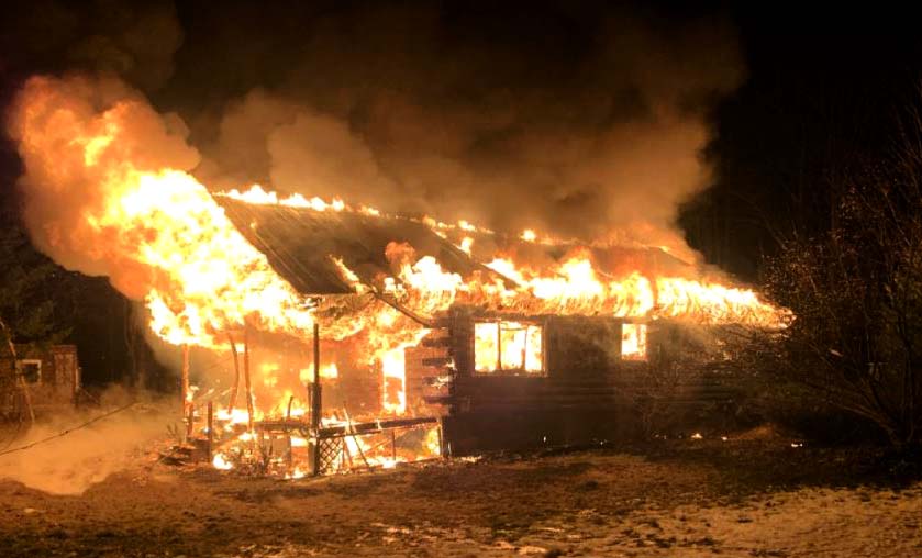 Изгоря ферма край Банско, загина 46-годишен пазач