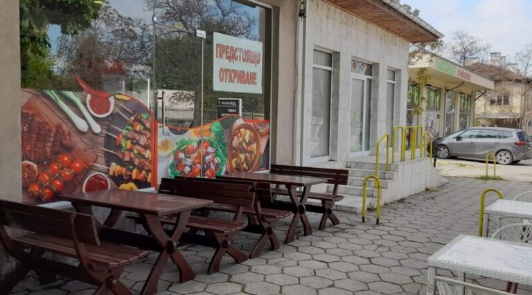 Булгар, новоткритото заведение за бързо хранене