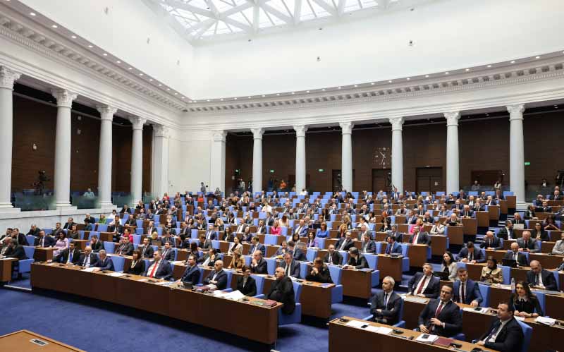 Парламент