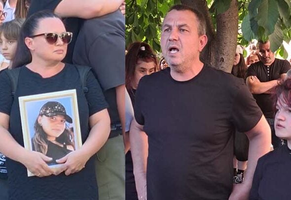 Майката Наталия Стойнева и бащата Стойне Стойнев на загиналата Ивана в Благоевград